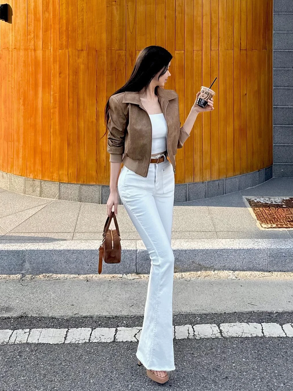 

High Waist Flared Jeans Women's Slimming Denim Pants Korean Sle ket Design Frayed Hem Casual Wide Leg Trousers