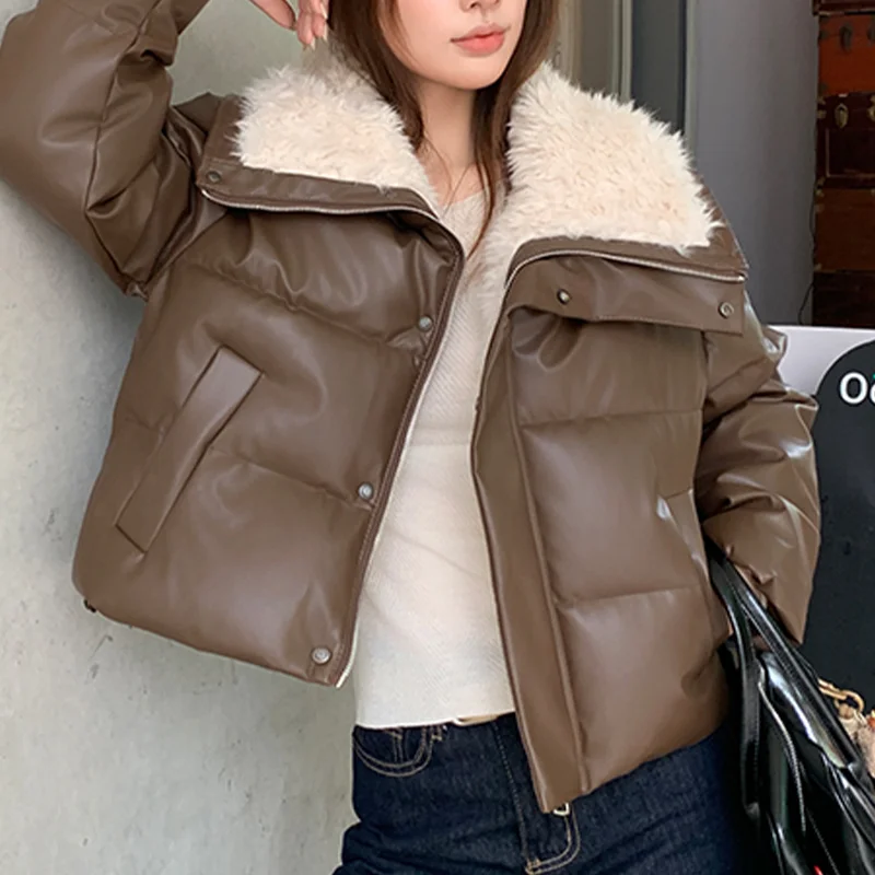 سترة نسائية بنية غير رسمية من الجلد القطني Y2K موضة شارع العليا الأمريكية ملابس شتوية جمالية ملابس جلدية قطنية جديدة 2025