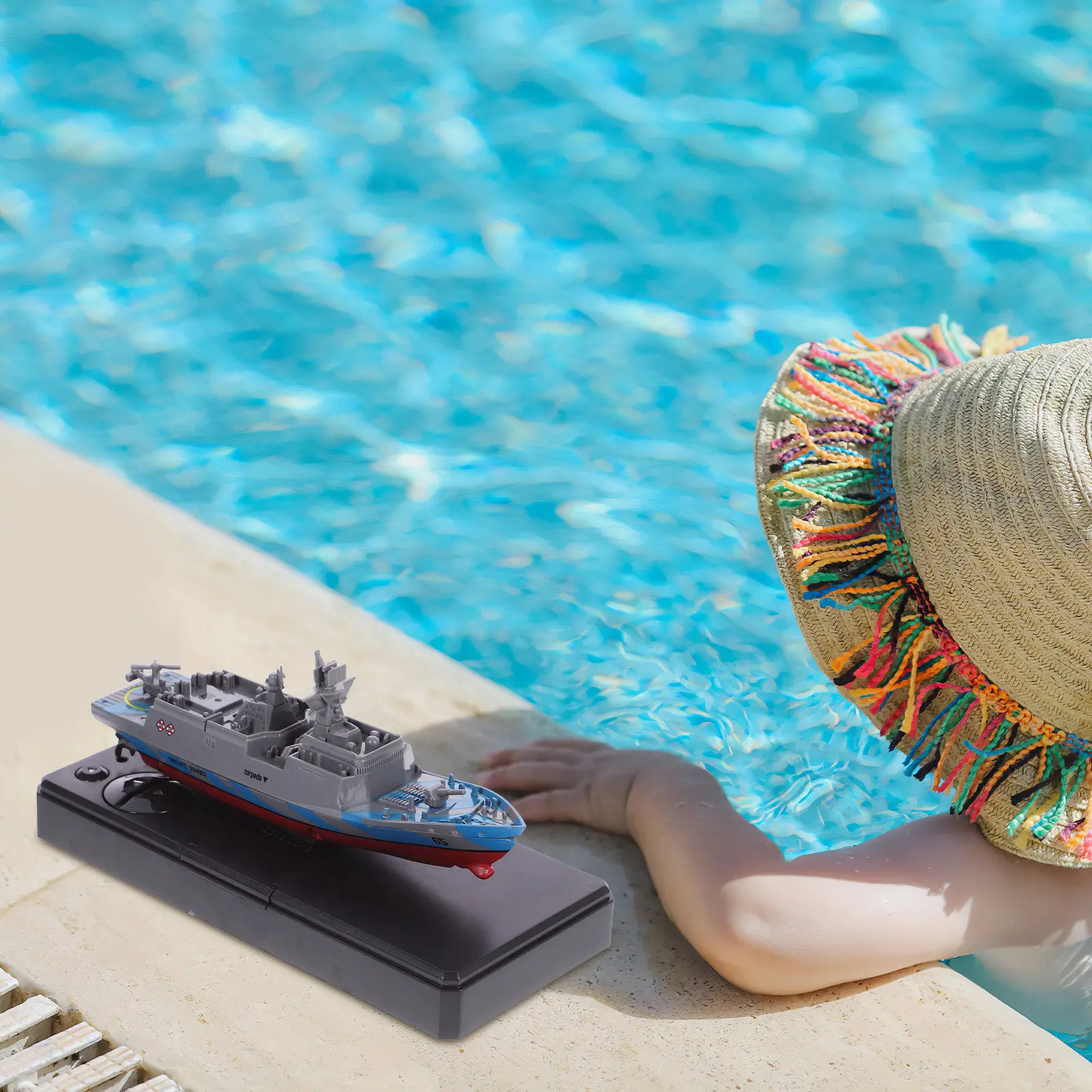 

Радиоуправляемый авианосец 3318 серый: Изысканный военный катер для водных игр, высокоскоростной, с функциями движения вперед, назад, влево, вправо