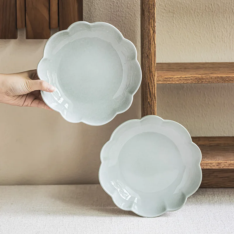 

Ceramic Creative Floral Edge Plate Glaze Change Salad Dish Home Daily Exquisite Dessert Fruit Plate Tableware