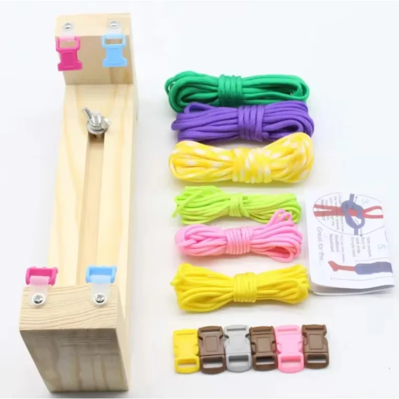 

Adjustable Wooden Paracord Bracelet Making Kit DIY Hand Knitting Tools, Can Make Bracelets, Key Chains and Other Creative Gifts