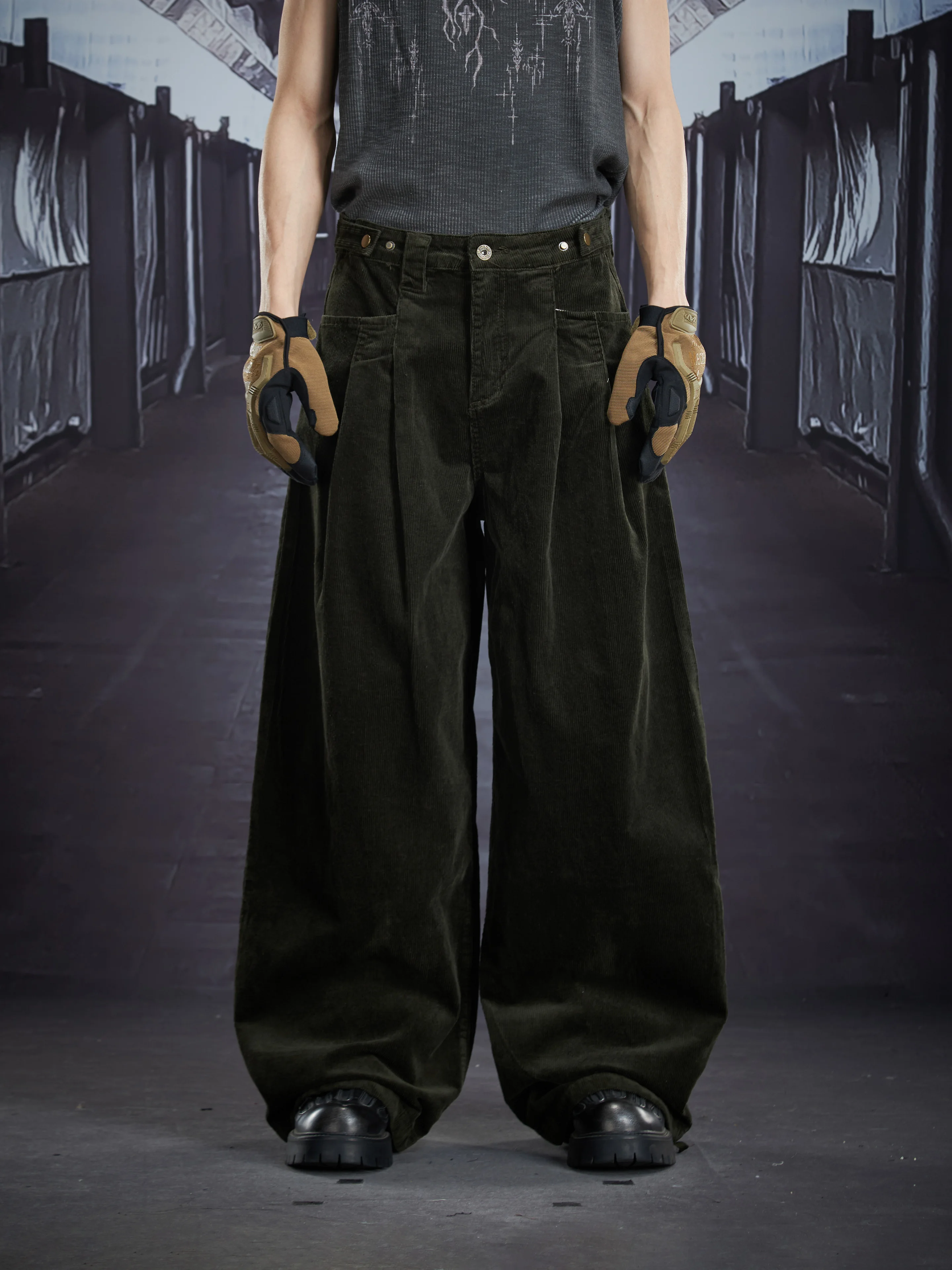 

Special-Interest Design New Pleated A- line Style Washed and Worn Corduroy Casual Pants Trousers Retro Men Women