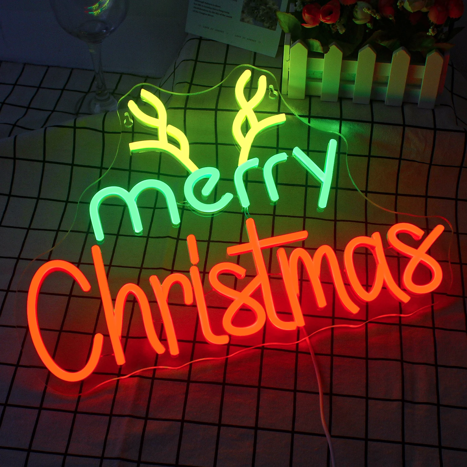 Imagem -02 - Merry Christmas Neon Sign Luzes Led Vermelho Verde Decoração Pequena Decoração de Sala Regulável Festival Home Party Lâmpada de Parede Sinais