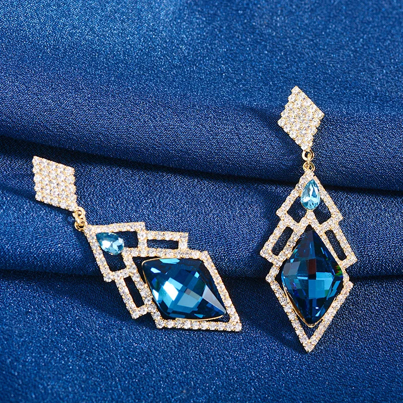 Pendientes geométricos de lujo para mujer, conjunto de moda europea y americana, cristal azul de imitación de circonio, diseño de nicho, 2024