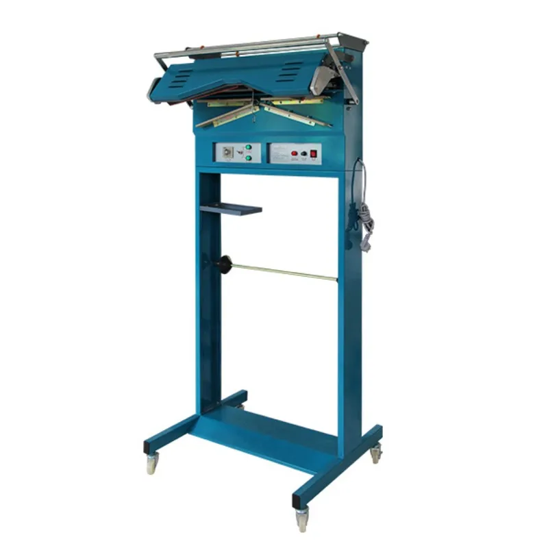 Laundry equipment Full set of packaging machines Clothing conveyor line Multifunctional ironing table Dry cleaning