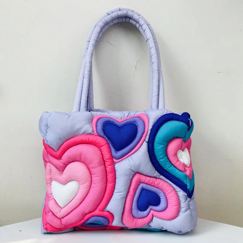 New nylon filled cartoon heart-shaped decorative shoulder storage bag