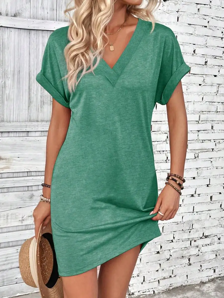 

Emerald Green V-Neck Loose Mini Dress With Asymmetrical Hem And Cuffed Batwing Sleeves For Summer Casual Wear