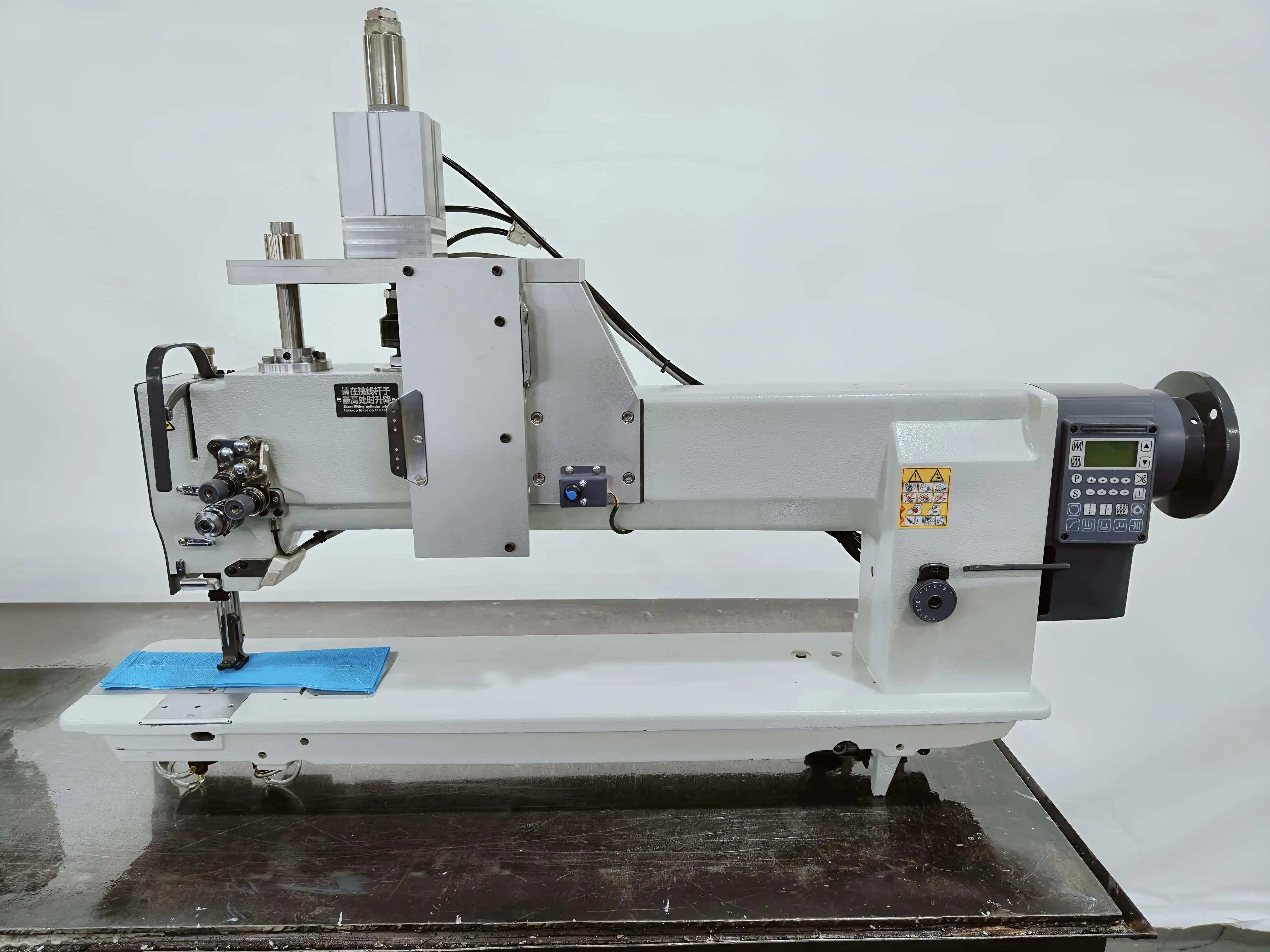 CP-GC20608-1HL25  Integrated Direct-drive Long Arm One   Compound Feed  Sewing Machine for  Thick Materials and Leather