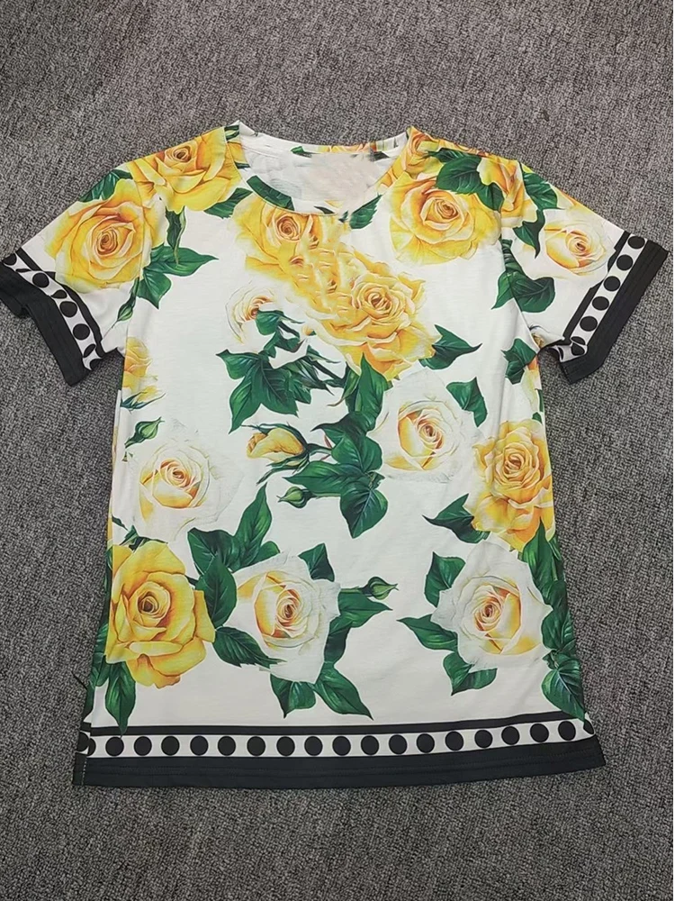 

2024 Summer women's new printed T-shirt with round neck and short sleeves is fashionable and versatile with retro temperament.