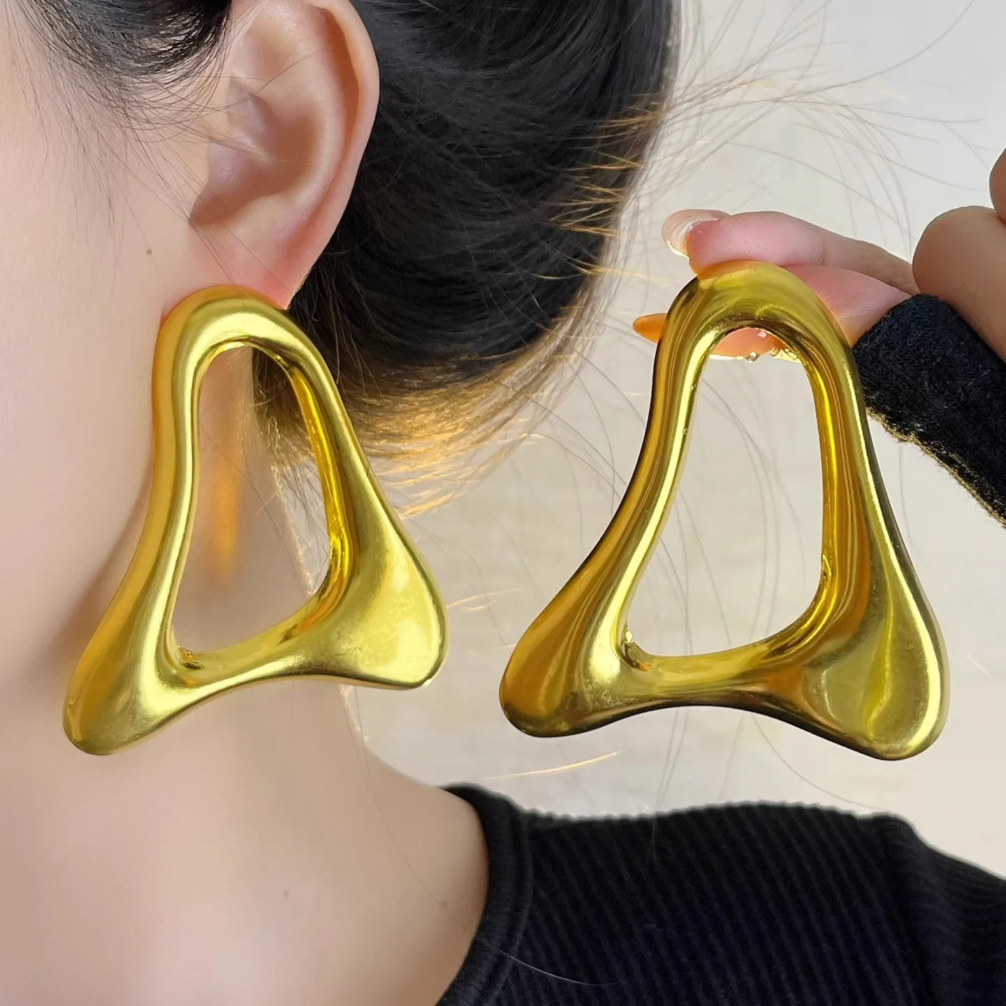 Exaggerated Retro Golden Hollow Triangular Earrings European And American Fashionable Jewelry for Autumn-Winter Unique Design