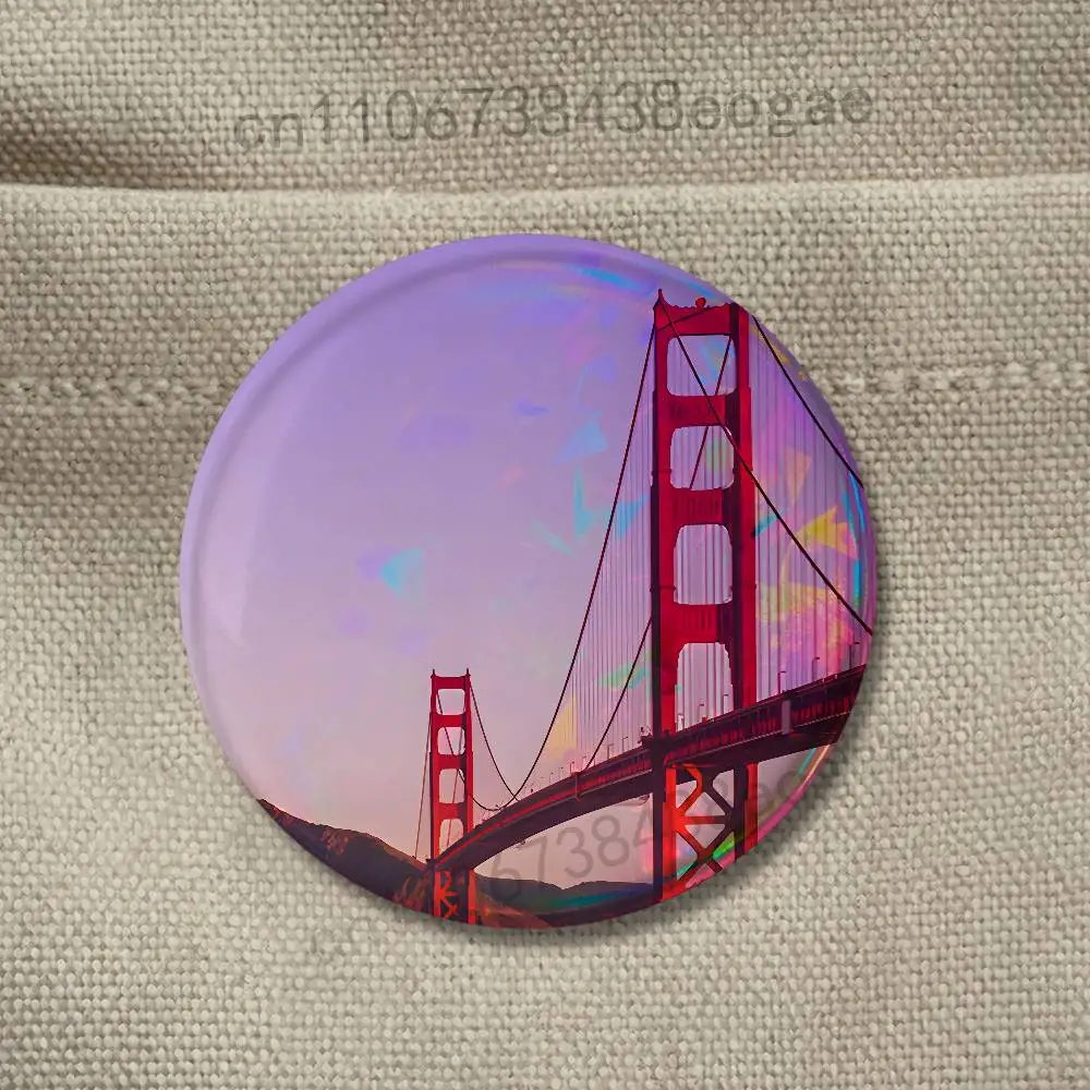 Golden Gate Bridge Badges 25 32 44 58 75 mm Cartoon Brooches Cosplay Pins Backpack Shoes Hat