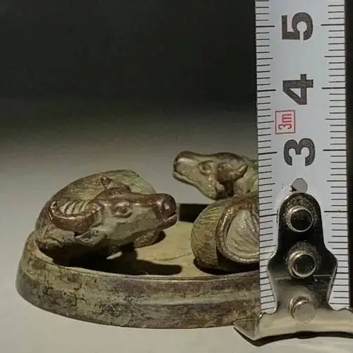 Copper Double Ox Twisted Heaven-Earth Eight-Triangular Ornament Statue Decoration