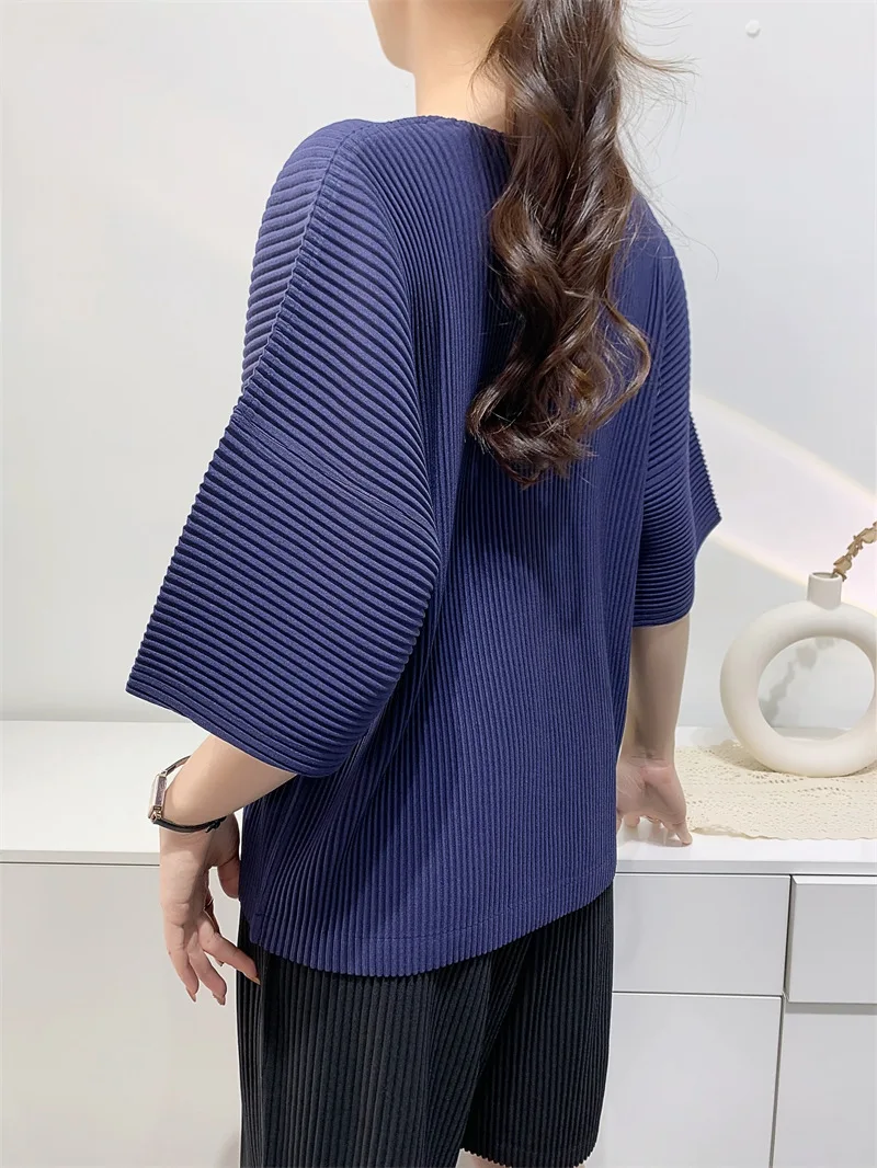 Miyake Early Fall  Toothpick Pleated Top Five-quarter Sleeve Loose Large Size Casual T-shirt High Quality Niche Women's Clothing