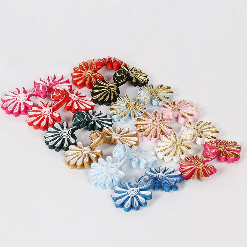 50Pcs/lot Chinese Cheongsam Tang Clothing Hanfu Plate Buckle Hand-woven Chrysanthemum-shaped DIY Handmade Floral Cloth Button