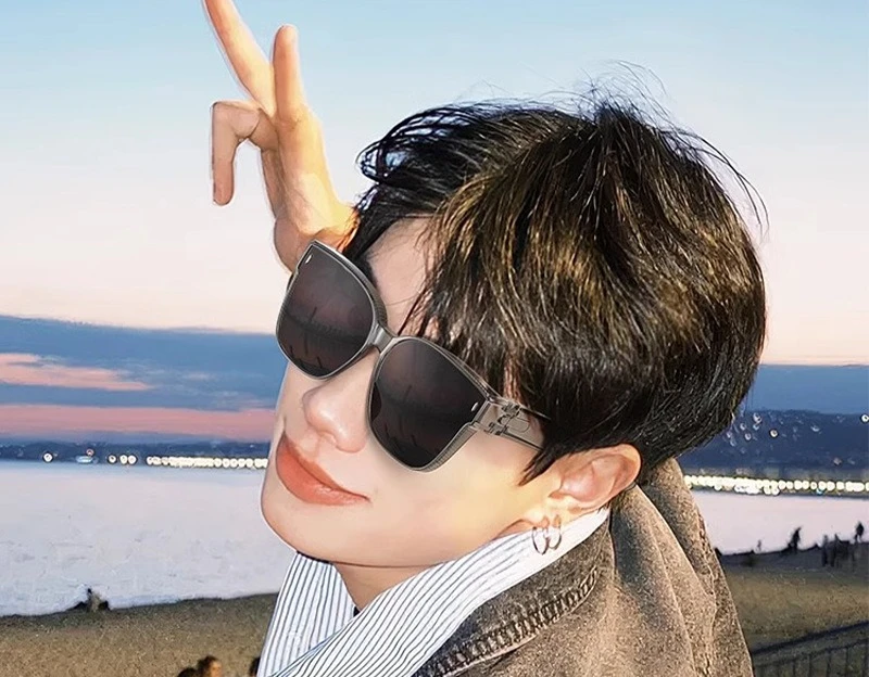 

Fashionable men's women's sunglasses vintage fashion high-end sun protection sunglasses for mountaineering tourism and beach use