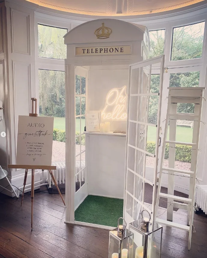 Telephone Booth Photography Flowers Wedding Backdrop London Telephone Booth for Wedding Decoration