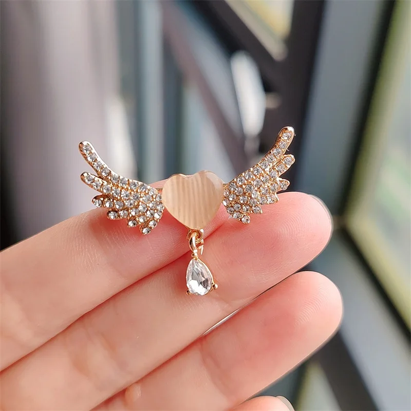 Love Angel Wings Badge Cute Corsage delicately fixed suit neckline anti-slip Brooch Pin accessories