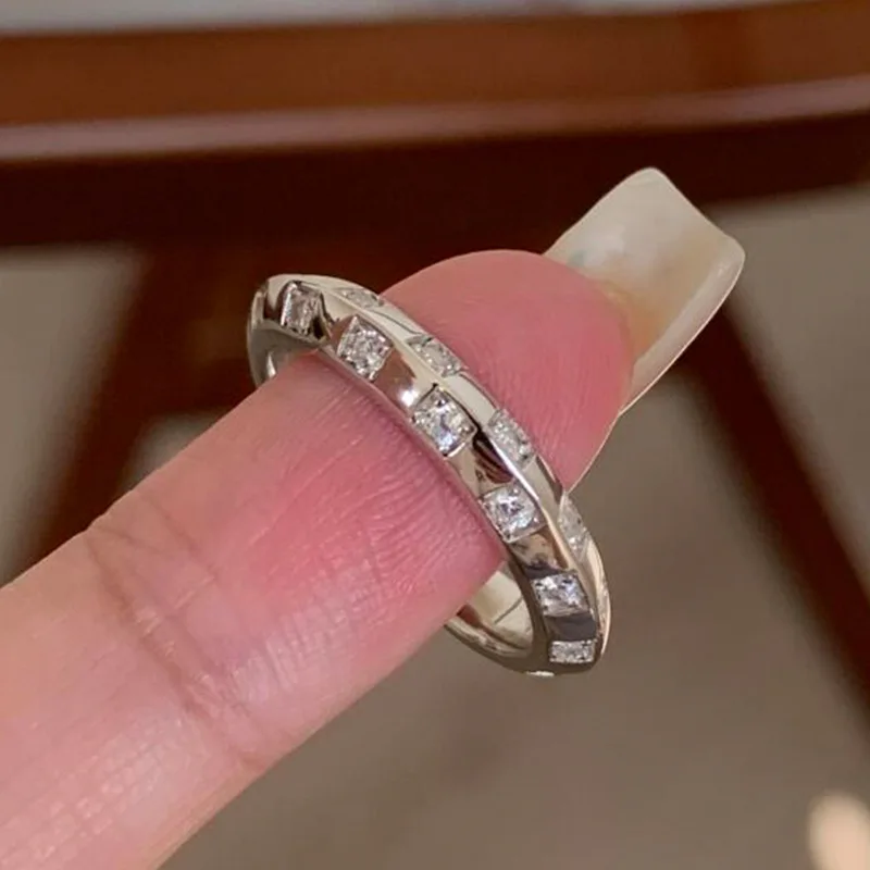 Checkerboard Ring Fashion Precision Zircon Mid-Century Luxury Versatile Cold Minimalist High-End Women's Finger Ring Jewelry