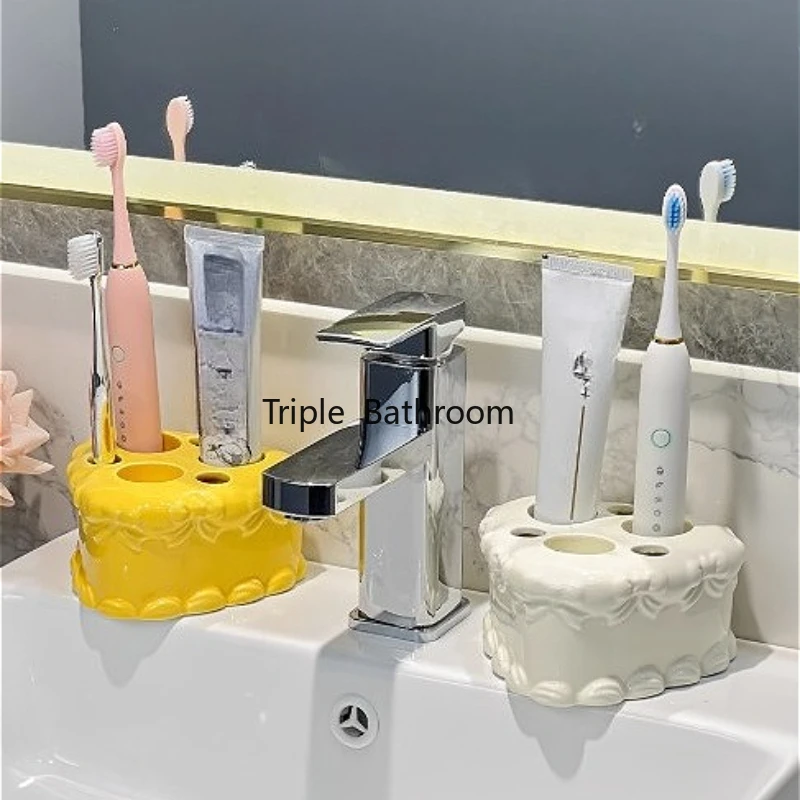 Ceramic Toothbrush Holder Triangle Cake Shaped Toothbrush Holder Cartoon Electric Toothbrush Storage Rack Bathroom Accessories