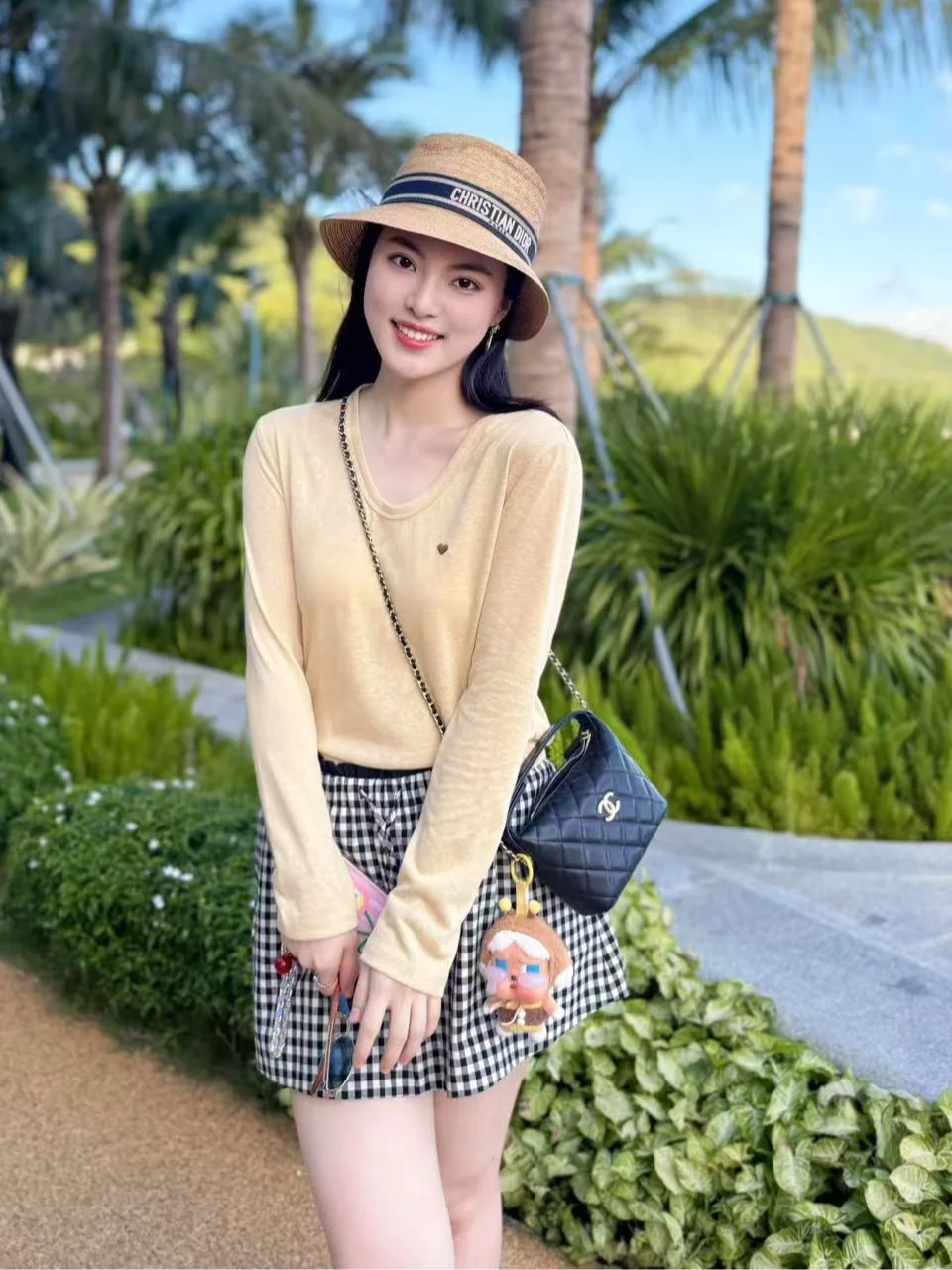 Aw Wang Na Na Retro…