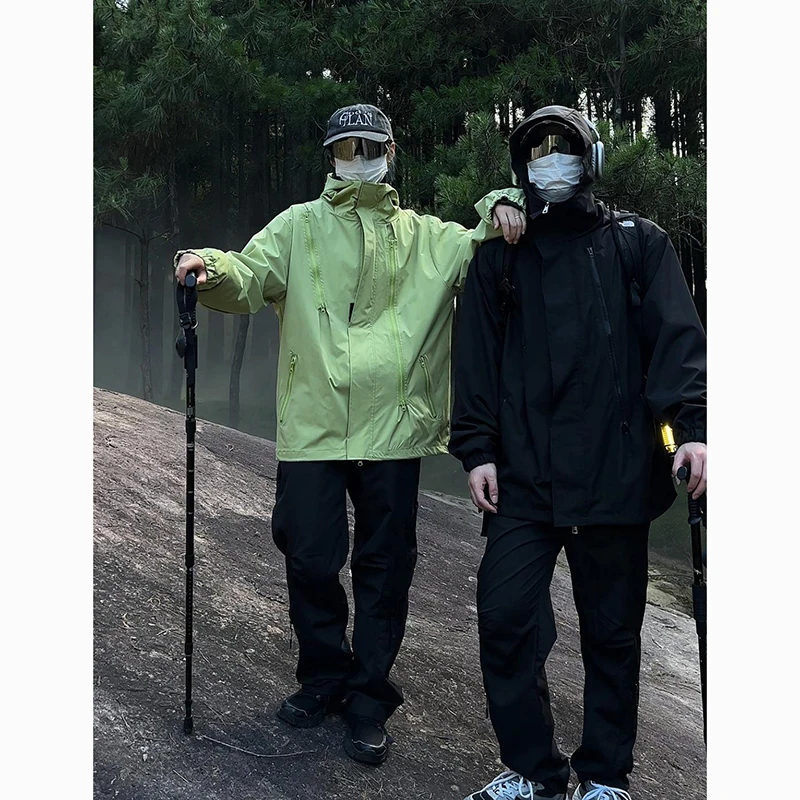 Czerwona Wiatroodporna Wodoodporna Kurtka Męska Outdoorowa Wiosenno-Jesienna Elegancka z Kapturem Podróżna Wspinaczkowa Parka Casual Luźny Krój P...