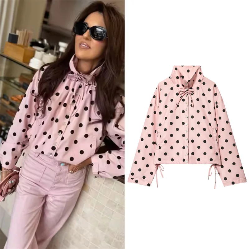 Manteau pour femme Printemps 2026 Nouveau style Rose à pois Manches longues Détail noué Simple boutonnage Coupe ample Décontracté Tendance Polyvalent