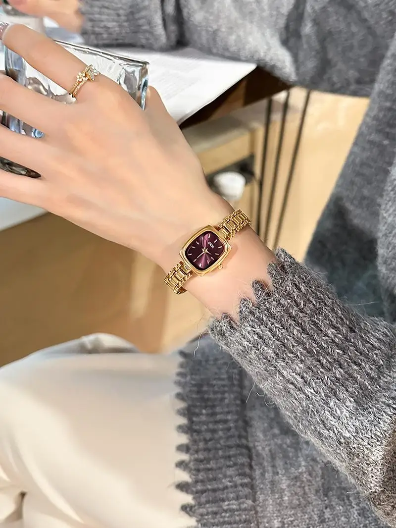 Luxury 2025 new student small dial simple women's watch small women's designer watch women's gift classic watch