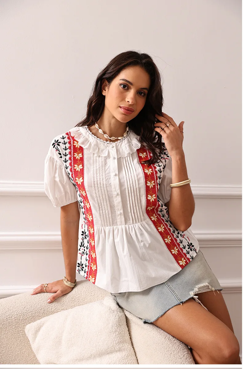 قميص صيفي فرنسي بأكمام قصيرة على الموضة لعام 2025 بلوفر مطرز ثقيل من الدانتيل برقبة دائرية ومزاج فضفاض للنساء #2