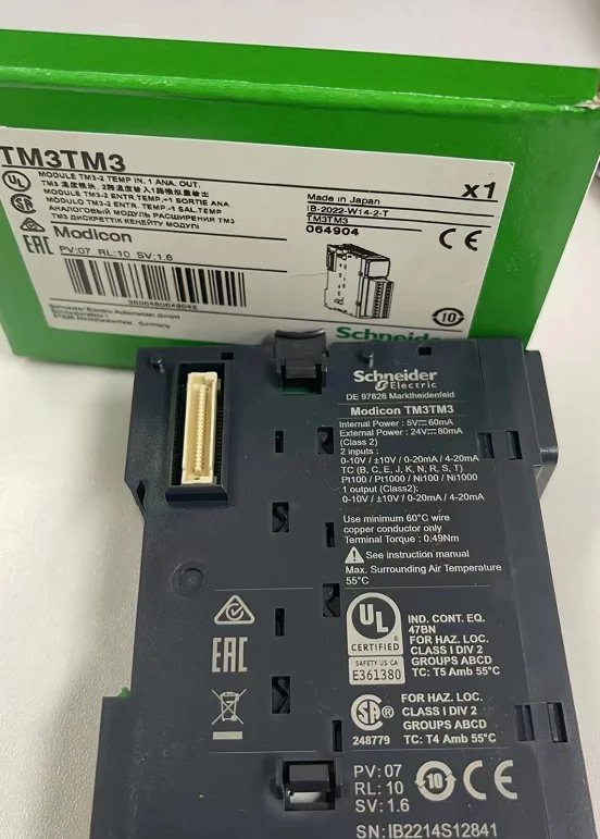 

1PC NEW Schneider TM3TM3 module Free shipping #F2