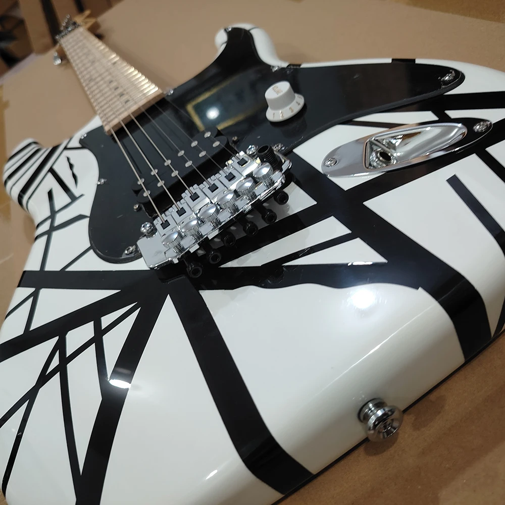 

In stock EV H Frank strin White Black electric guitar, need more pictures Contact seller, fast shipping