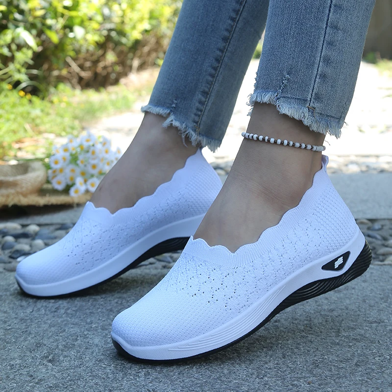 White Scalloped Edge Knit Slip-On Shoes, Lightweight Breathable Casual Sneakers for Seniors, Comfortable Mother's Day Shoes view 2