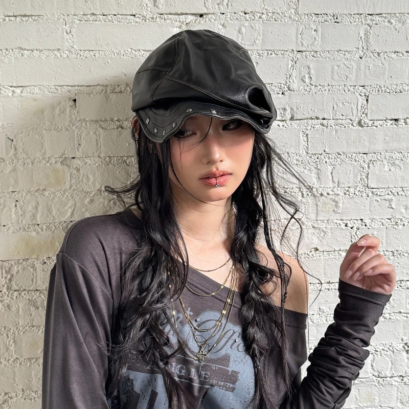 Spring New Rivet Punk Style Leather Beret Women Hat Pleated Design Spice Girls Fashion Beret Trendy Ladies Cool Chic Beret Hat