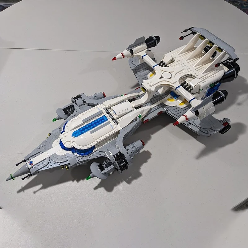 1838 pezzi MOC Flotta Stellare Voyager Deluxe - Neo Classic Space Building Blocks Regalo di Natale Coordinazione occhio-mano sussidi didattici