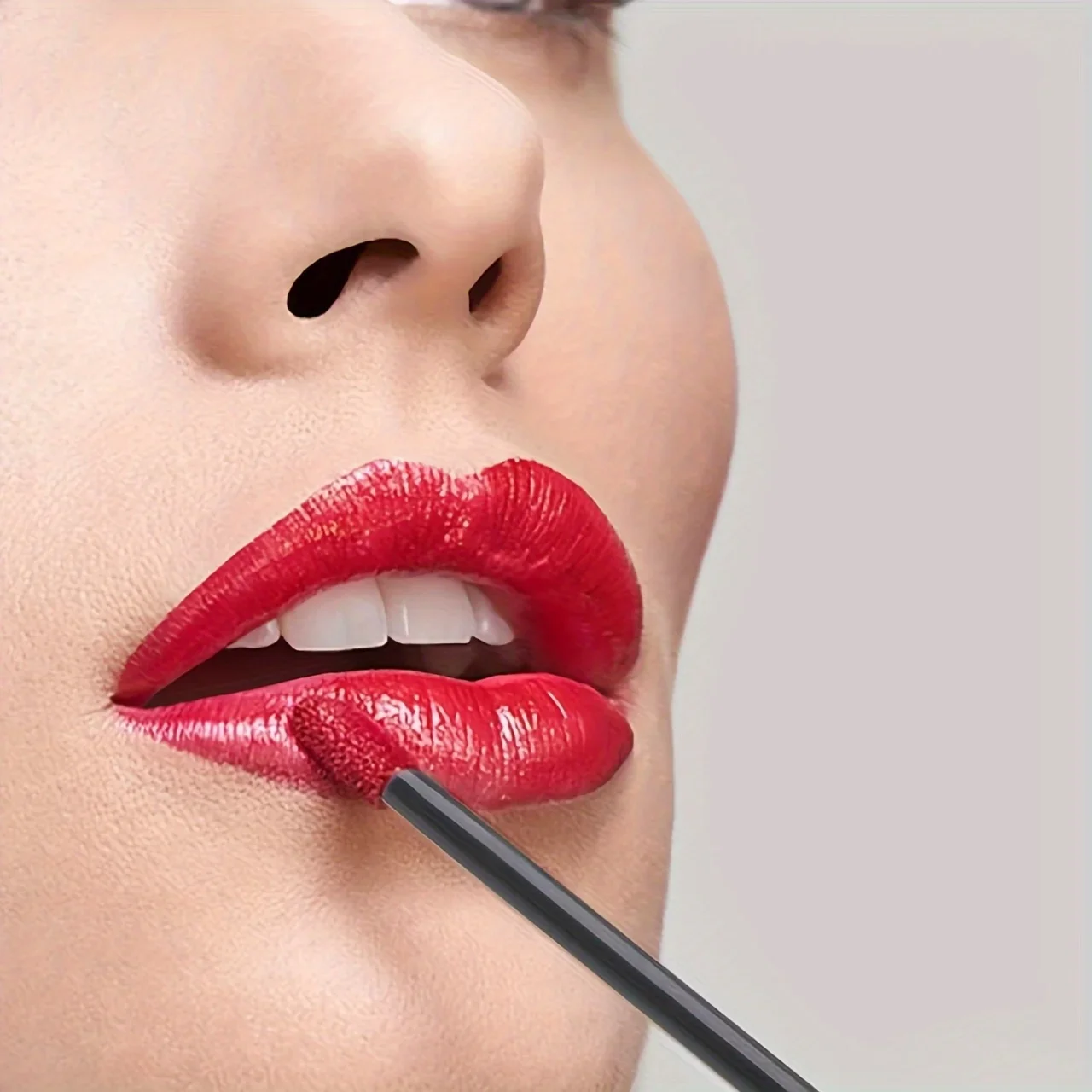 Lip brush stick / eyelash brush, eyebrow comb, lipstick applicator and facial mask applicator, odorless,