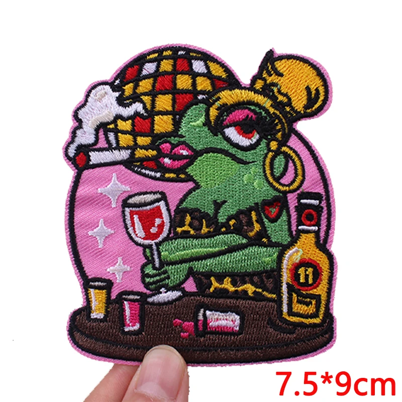 2026 Roze Stijl Nederland Oeteldonk Embleem Geborduurde Patches Kikker Ijzer Op Patches Voor Kleding Uniform Naai Borduren Nieuwe DIY