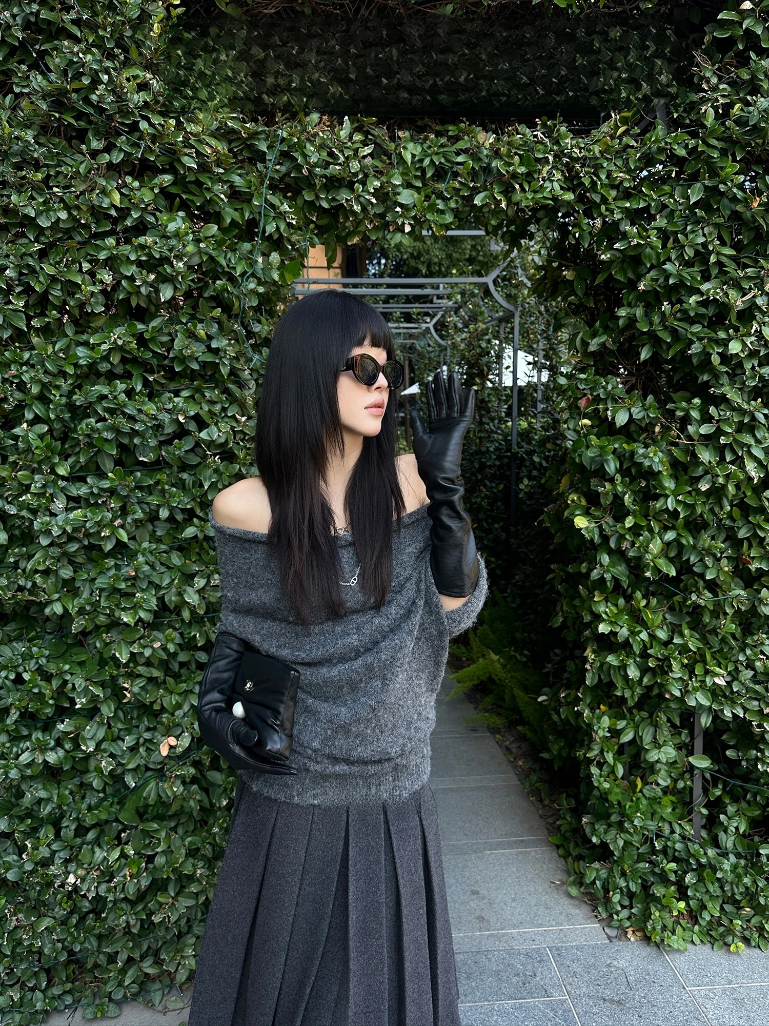 

Женский свитер Falin X оверсайз с открытыми плечами, асимметричный, теплый, зимний, для ношения как верхняя одежда или под одежду, прямой крой, для повседневной носки