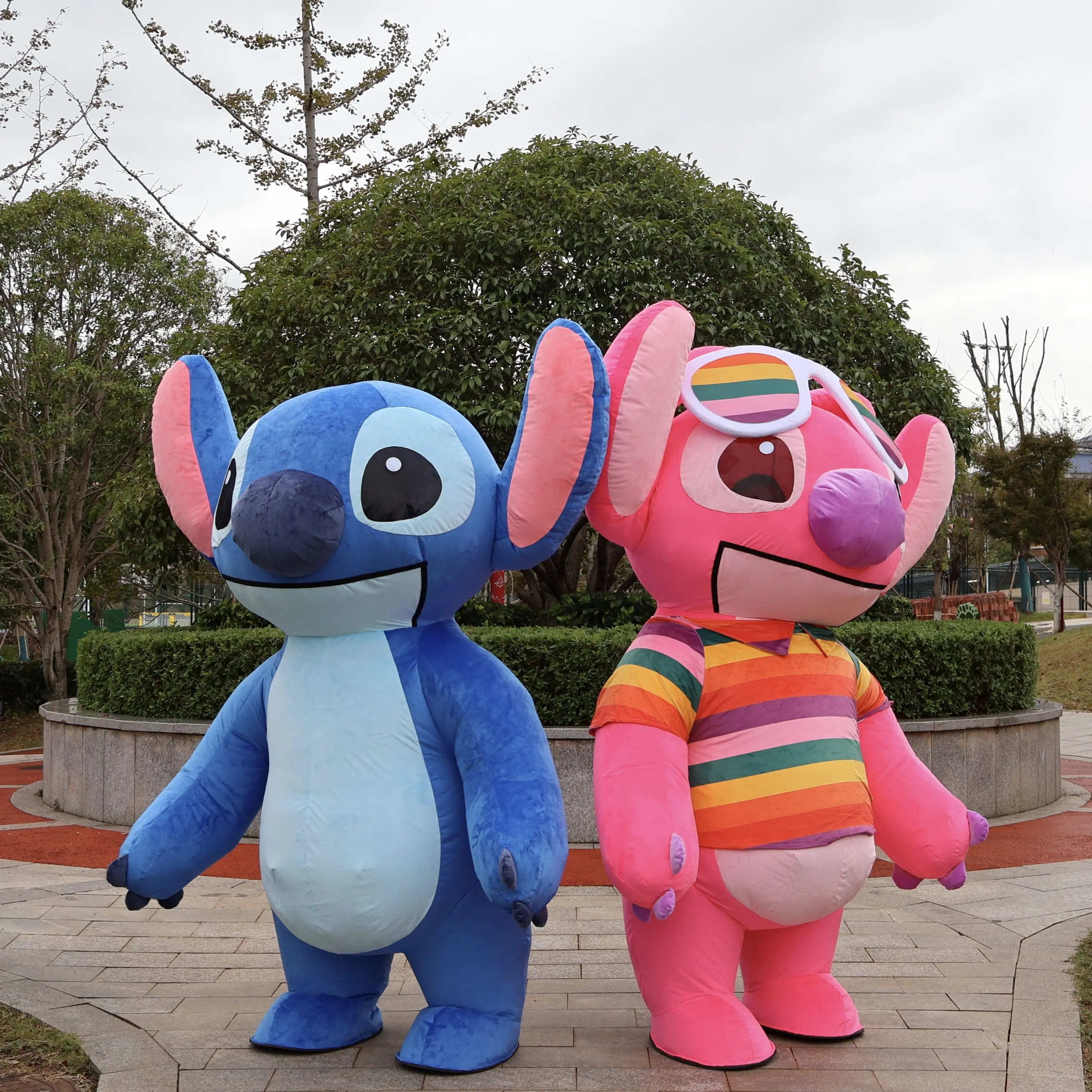 مينيسو ديزني نفخ غرزة زي الملاك الكبار العملاق المشي التميمة حفلة أزياء تنكرية يتوهم ديزني لا بطارية