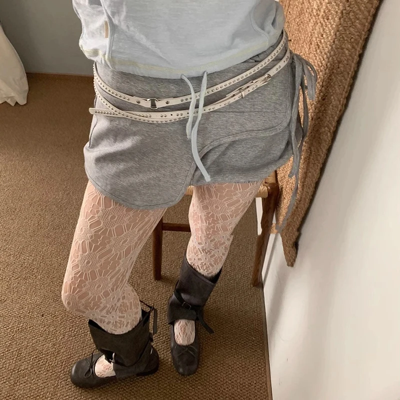 Y2K الشرير برشام الجلود مزدوجة رقيقة حزام النساء الرجال بولي Black أسود أبيض حزام الخصر العصرية حزام الجينز تنورة الديكور