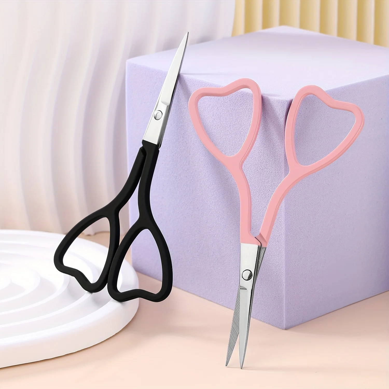 Stainless Steel Heart-shaped Eyebrow Trimmer, Fake Eyelash B