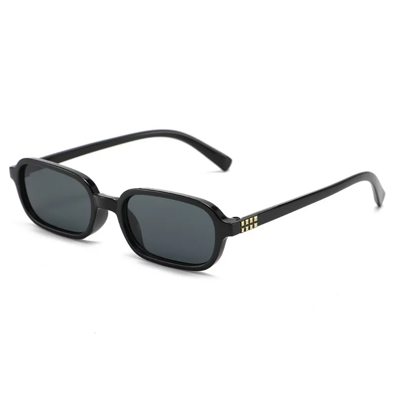 New Small Square Frame Sunglasses Women's High end Fashion Versatile Punk Sun Glasses Women's Street Photography Eyewear