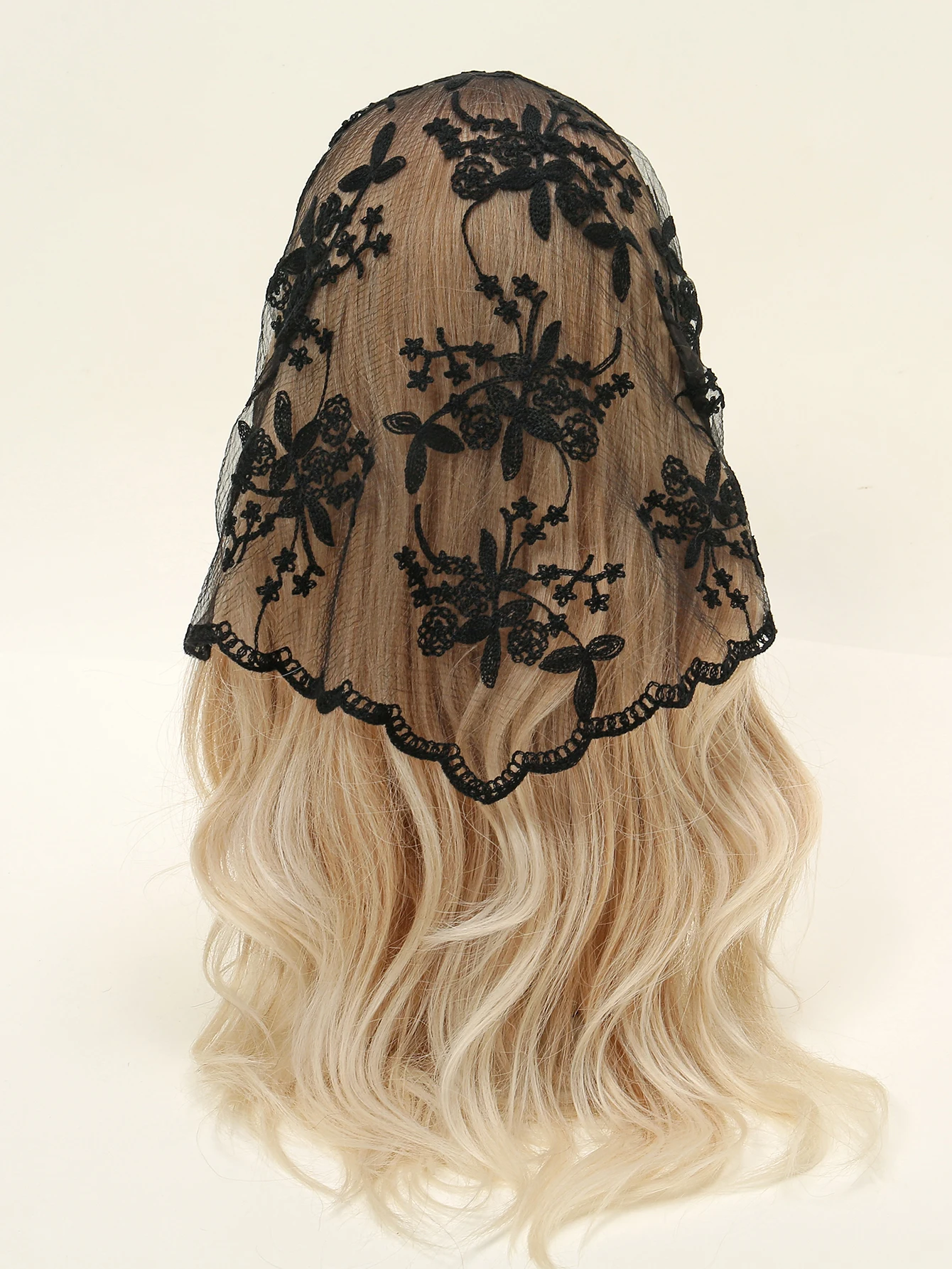 

Hollow Lace Triangle Scarf Head Wrap Scarf Office Lady Wrist Hair Tie Bandana Kerchief Women Girl Headscarf Headband Hair Band