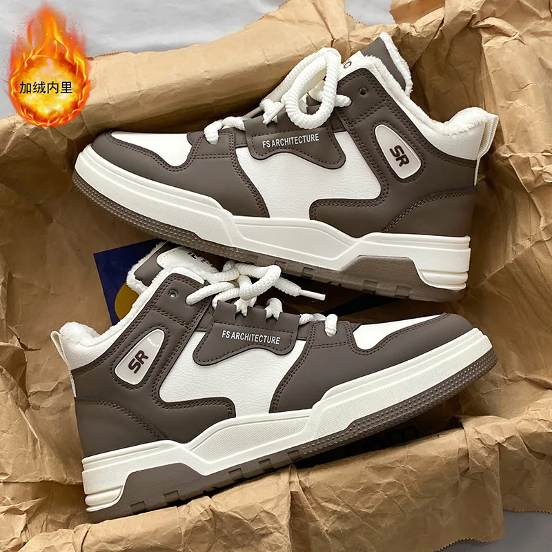 أحذية رجالية شتوية جديدة غير رسمية على طراز هونج كونج أحذية قطنية رجالية عصرية متعددة الاستخدامات مع أحذية جري رياضية مخملية دافئة #4