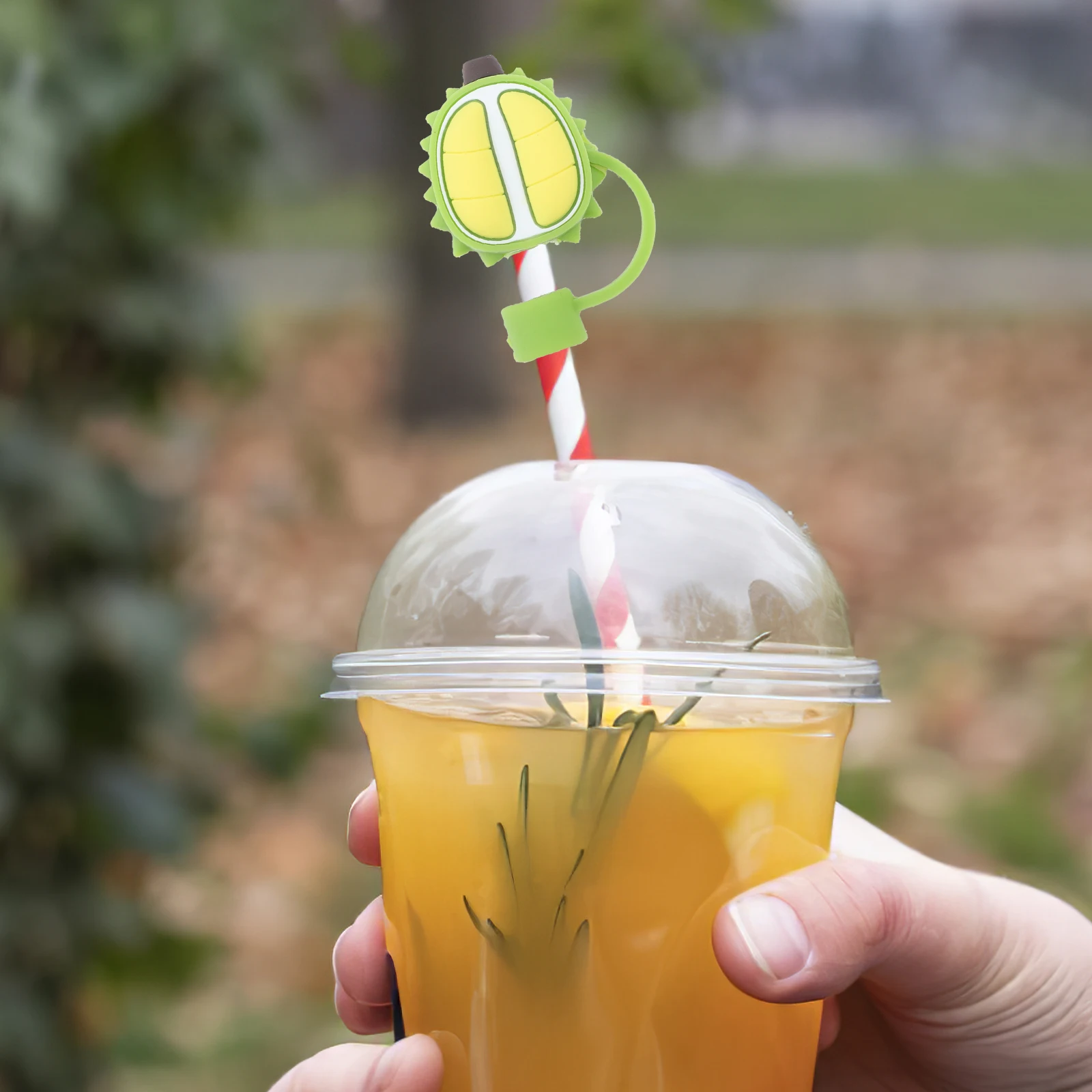 

4pcs Drinking Straw Cover Reusable Silicone Caps Dust Plugs Protector Tips Cartoon Straw Hat Kitchen Bar Accessories