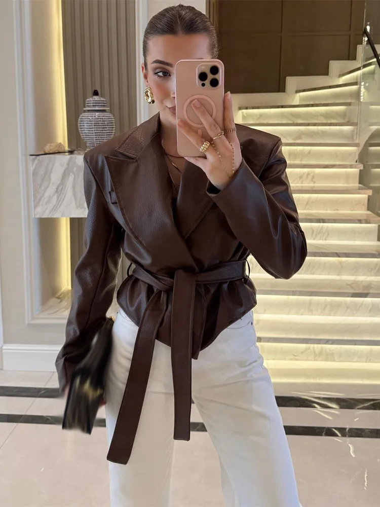 Vintage Lace Up Leather Jacket Solid Lapel Waist Cinching Full Sleeve Short Coat Lady New Fashion Street Autumn Outerwear 2026