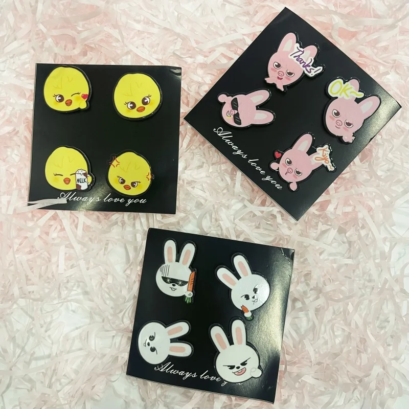 4-piece SKZOO mini brooch decoration accessories Stray kids animal image decoration cute brooch clothing bag decoration