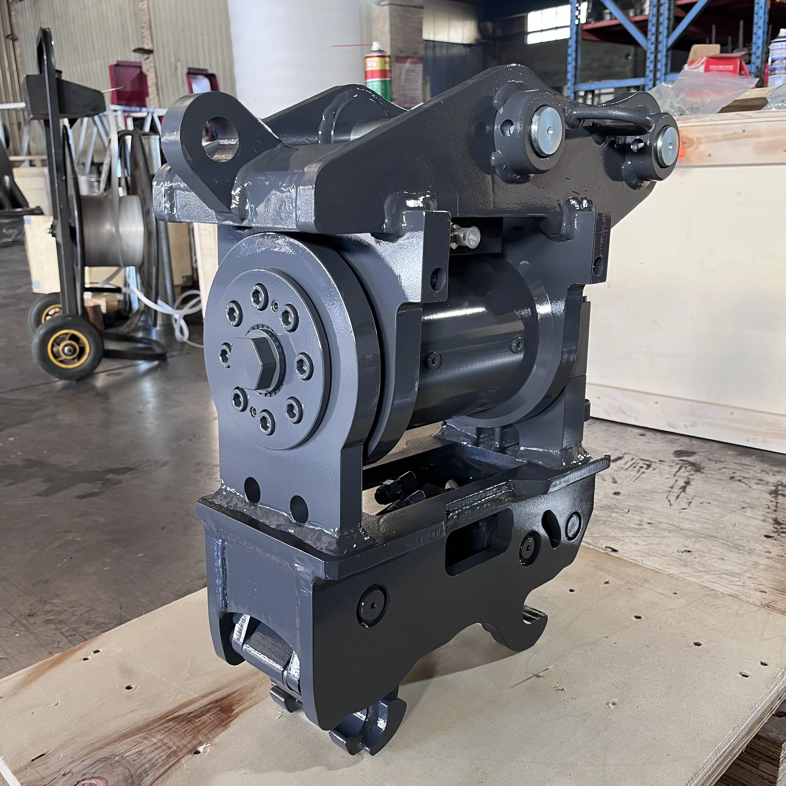 Tilt Hitch For 1T 2T Mini Digger Power Tilt Quick Coupler Durable For Landscaping And Farming Work