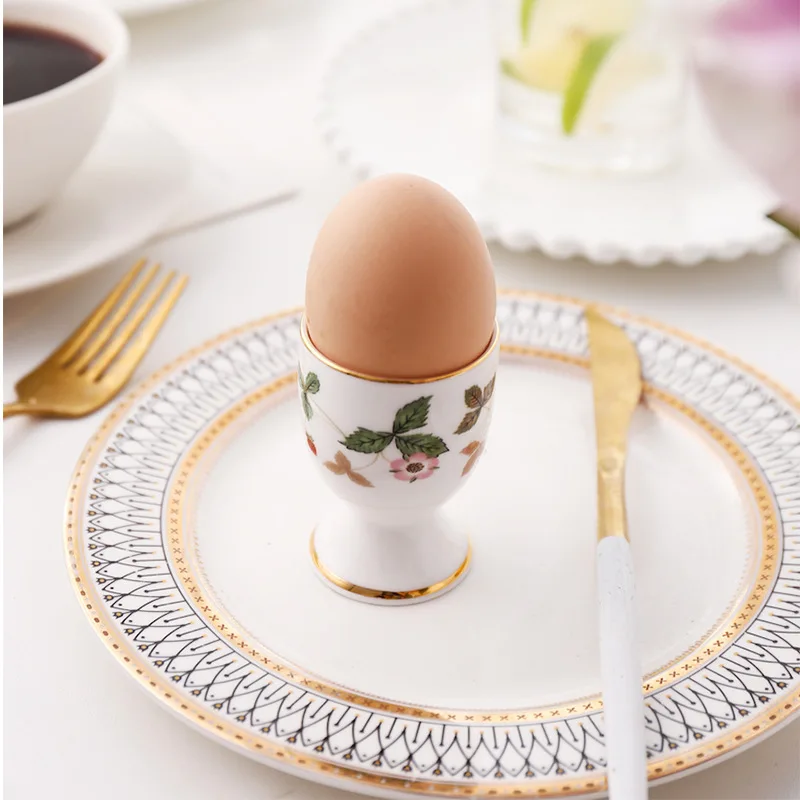 

Wild Strawberry Plated Bone Porcelain Egg Cup Breakfast Egg Tray Afternoon Tea Egg Cup