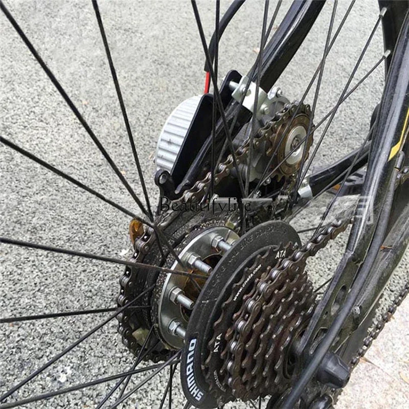 Bicycle modification electric left side kit, including wheel hub, gear disc, and pad