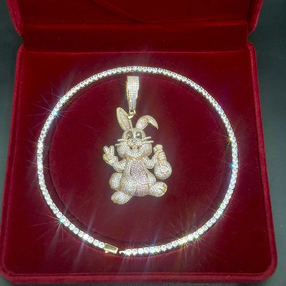 Aokaishen Prong Rabbit Necklace Pendant for Women Cubic Zirconia Real Copper Iced Out Charm Hip Hop Jewelry