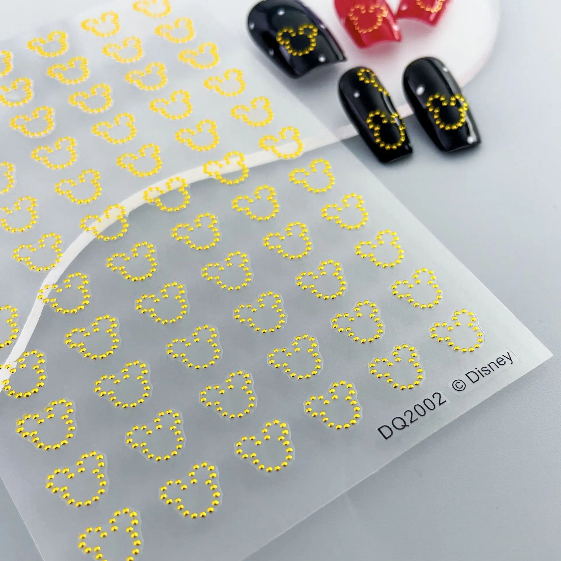 MINISO ディズニーネイルアートステッカーミッキーゴールド黒と白のネイルデコレーションステッカーデカール接着剤バックホットスタイル